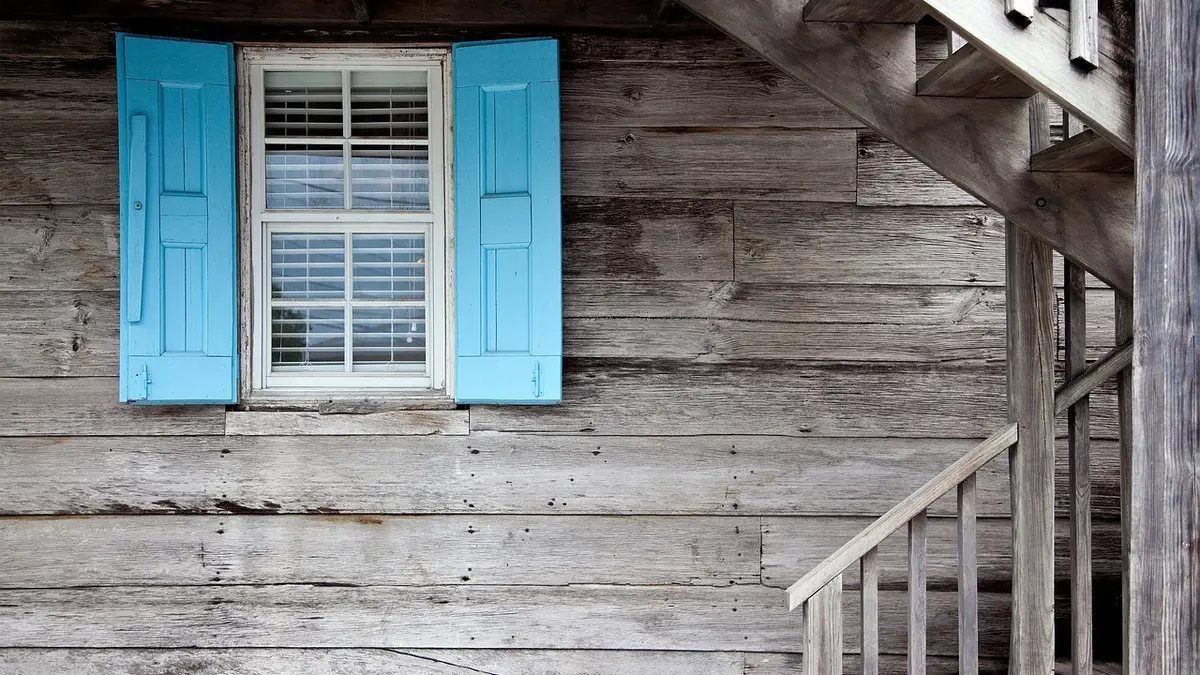 Maison en bois livrée montée tarif